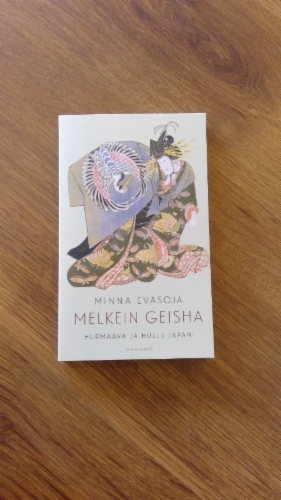 Melkein_geisha&width=280&height=500